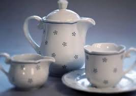 Switzerland is not just watches and chocolate. Porzellan Von Suisse Langenthal