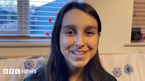 Conversion disorder: 'My physical pain was linked to my mental health'