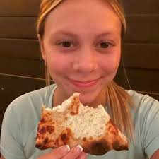 gracie.lansdell's Pizza Review at Valentina's Pizzeria & Wine Bar