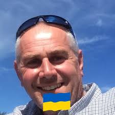 Hi, don't suppose anyone as a proper seat for my 585? Mines had a newer  seat fitted and it's too close to the steering wheel, Iv found a photo of  the seat