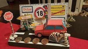 Wer beim basteln etwas geschick zeigt, kann hier ein wunderschönes geschenk selbst herstellen, das mit sicherheit zu einem hingucker wird. Http Up Picr De 24431196ir Jpg Geschenk Zum Fuhrerschein Geschenke Basteln Geschenke