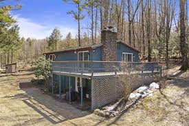 Locate realtors selling lakefront houses and waterfront real estate. 248 Bow Lake Road Northwood Nh Real Estate Property Mls 4800295