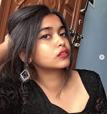 Esalon is a hair color company based in el segundo, california. Saloni Singh Wiki Age Family Boyfreind Weight Height Bioghraphy Salone Ntg