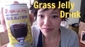 Tasting Grass Jelly Drink