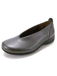 Wolky Ballet Leather Comfort Flat Women S Shoes With Images Flat Shoes Women Shoes Women Shoes