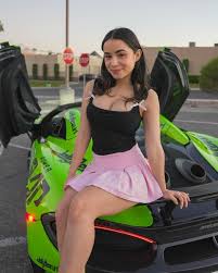 MyBioHub on X: Jameliz Benitez Smith - Bio, Age, Height - Jameliz Benitez  Smith was born on 16 February 2003. Popularly known as jellybean.irl, shes  a content creator and social media influencer.