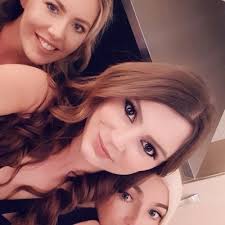 Vicky Bonner (@vickybonner)