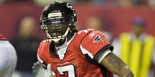 Michael dwayne vick (born june 26, 1980) is a former professional american football quarterback who played 13 seasons in the national football league (nfl), primarily with the atlanta falcons and the philadelphia eagles. Michael Vick Best Running Plays From Nfl Career With Falcons Eagles