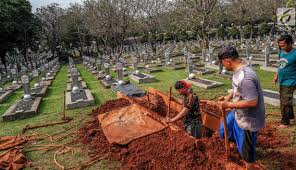 Dulu aku melarangmu melakukan ziarah kubur. Foto Persiapan Pemakaman Almarhumah Ani Yudhoyono Di Tmp Kalibata News Liputan6 Com