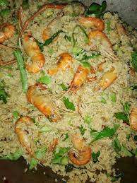 Udang galah memiliki ciri khas yaitu memiliki kelapa yang berbentuk udang galah sendiri selain di konsumsi oleh masyarakat lokal, banyak udang galah juga yang di eksport ke negara tetangga indonesia, seperti. Facebook