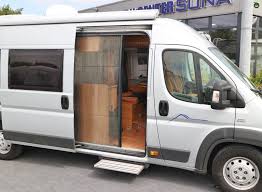 Possl Roadcruiser Einzelbetten Sat Solar 2xklima Bild 5 Possl Wohnmobil Wohnmobil Wohnwagen