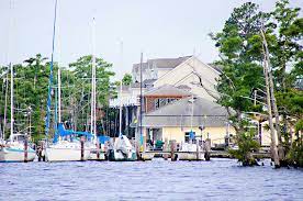 Elizabeth city is the county seat and largest city of pasquotank county. Living In Elizabeth City Nc Housing Restaurants Attractions Long Foster