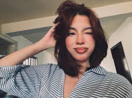 short hair is so back ;)