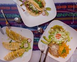 In another bowl, mix together the ingredients for the chilli cream and season. Fish Tacos Delivery In Bowling Green Postmates