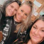 Jennifer Stolpe's Instagram, Twitter & Facebook