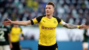 Marco reus 3 1 date of birth/age: Bundesliga News Marco Reus Goal Keeps Borussia Dortmund Unbeaten At The Top Of The Bundesliga Sport360 News