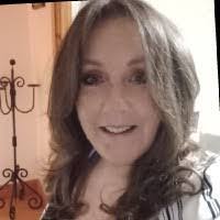 Ann Marron's Instagram, Twitter & Facebook