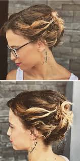 Best & beautiful hairstyles for a round face. 41 Trending Medium Length Curly Hairstyles That Will Steal Your Heart Sensod