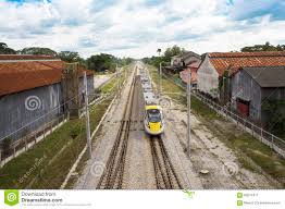 There is a direct railway link between the two destinations with tickets available for advanced purchase. Nyamannya Perjalanan Kuala Lumpur Ke Penang Hanya 4jam Naik Kereta Api Ets