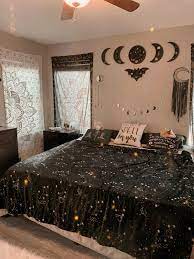 Witchy wonders, magical monsters, and gaggles of ghosts abound when halloween comes around! Pin On Home Decor