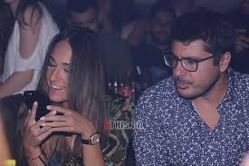 Sociologist of panteion university journalist #ant1 radio producer στο ο λαμπρούκος μπαλαντέρ radio show. Hr8an Kai Oi Prwtes Paparazzi Fwtografies Toy Neoy Zeygarioy Ths Ellhnikhs Showbiz I Love Style