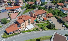 Save up to 60% off with our hot rate deals when booking a last minute hotel in verbania. Hotel Santanna Verbania Lago Maggiore
