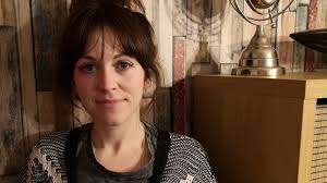 Miriam Giles (@MiriamGiles_20)