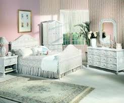 14 Inspiring Decorating With Wicker Furniture Foto Idea Wicker Bedroom Furniture White Wicker Bedroom White Wicker Bedroom Furniture