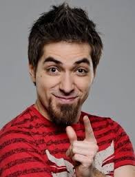 Torres Dani: Kezünkben a világ