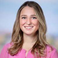 Tracy Hershberger's Instagram, Twitter & Facebook