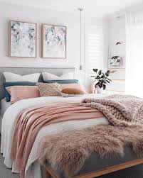 Masterkatefisher Blue Pink And White Cozy Pastel Bedroom With Knit Blanket And A Green Luxury Bedroom Master Beautiful Bedroom Decor Small Apartment Bedrooms