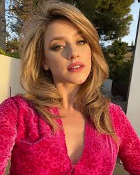 Still, she managed to combat them and … Lili Reinhart Instagram Photos 01 03 2021 In 2021 Lili Reinhart Spring Hairstyles Blonde