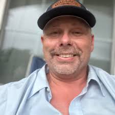 More big Georgia fish. This one, the new Lake Jackson record flathead  catfish! Donald Kennedy caught this beast last night using a live  shellcracker for bait. The fish was 50 inches long