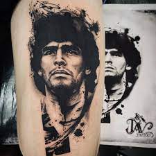 Pero este no será simplemente el festejo por un año más, sino que es el primero en el #gritalopord10s el próximo 22 de junio a las 16:09 pone a todo volumen el relato del gol de diego a los ingleses. Estos Son Los Tatuajes Que Honran A Diego Armando Maradona Deportes Futbol Tudn Univision