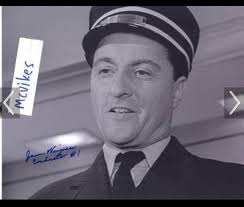 Who is the actor in small background roles in TRF and other episodes?