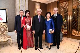 Yb dr lee boon chye clinic ипо •. Singapore Dance Theatre The Moon And The Stars Gala 2019 Tatler Singapore