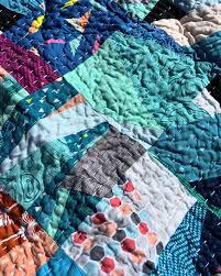 Happy #nationalquiltingday! This was the last quilt I completed (number 6),  over 2 years ago when we were still living in Austin. It's a crumb quilt,  made up of the scraps from
