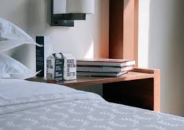 Mau tau kombinasi warna cat interior rumah minimalis yang ⭐ cantik dan trendi untuk 2021, ⏩ cek berikut ini ada beberapa pilihan warna cat interior rumah minimalis yang bisa diterapkan pada 9. 15 Contoh Warna Cat Kamar Tidur Sempit Terbaru Dyp Im