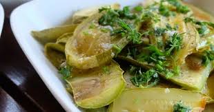 Salade De Courgettes Grillees Au Four A Tomber Cuisinons En Couleurs Salade Courgette Courgettes Grillees Recette Avec Courgette