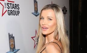 Joanna krupa was born on april 23, 1979 in warsaw, mazowieckie, poland. Joanna Krupa The Hollywood Gossip