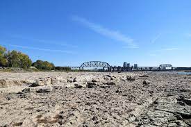 National park passes do not apply here. Falls Of The Ohio State Park An Indiana State Park Located Near Charlestown Clarksville And Floyds Knobs