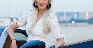Check spelling or type a new query. Who S Alex Hirschi Wiki Bio Husband Net Worth Married Salary Spouse Partner