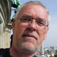 Chris Lea (@castlkeepr)