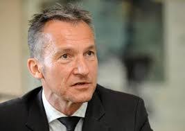 Frank Baranowski's Instagram, Twitter & Facebook