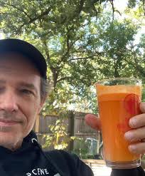 Announcing the Simon Joyner & the Sirens October/November 2023 tour dates!  Visit the link in bio! If you are in NYC there's a living room concert you  gotta buy a ticket for