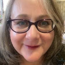 Sally Ashe (@SallyAshe8)