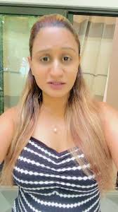 Celebrating Friendship at Entrée Au Paradis