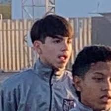 Justin Cedeno (@justman0720)