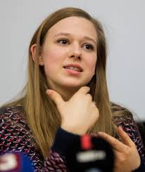 Moderátorka adela vinczeová si do svojej talkshow trochu inak. Tereza Tezka Hvezda Filmu V Siti Se Hlasi K Pansexualite Kafe Cz