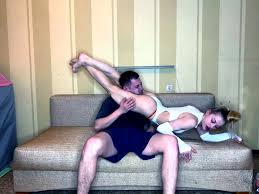 Leg split headscissors trampling YJRGN